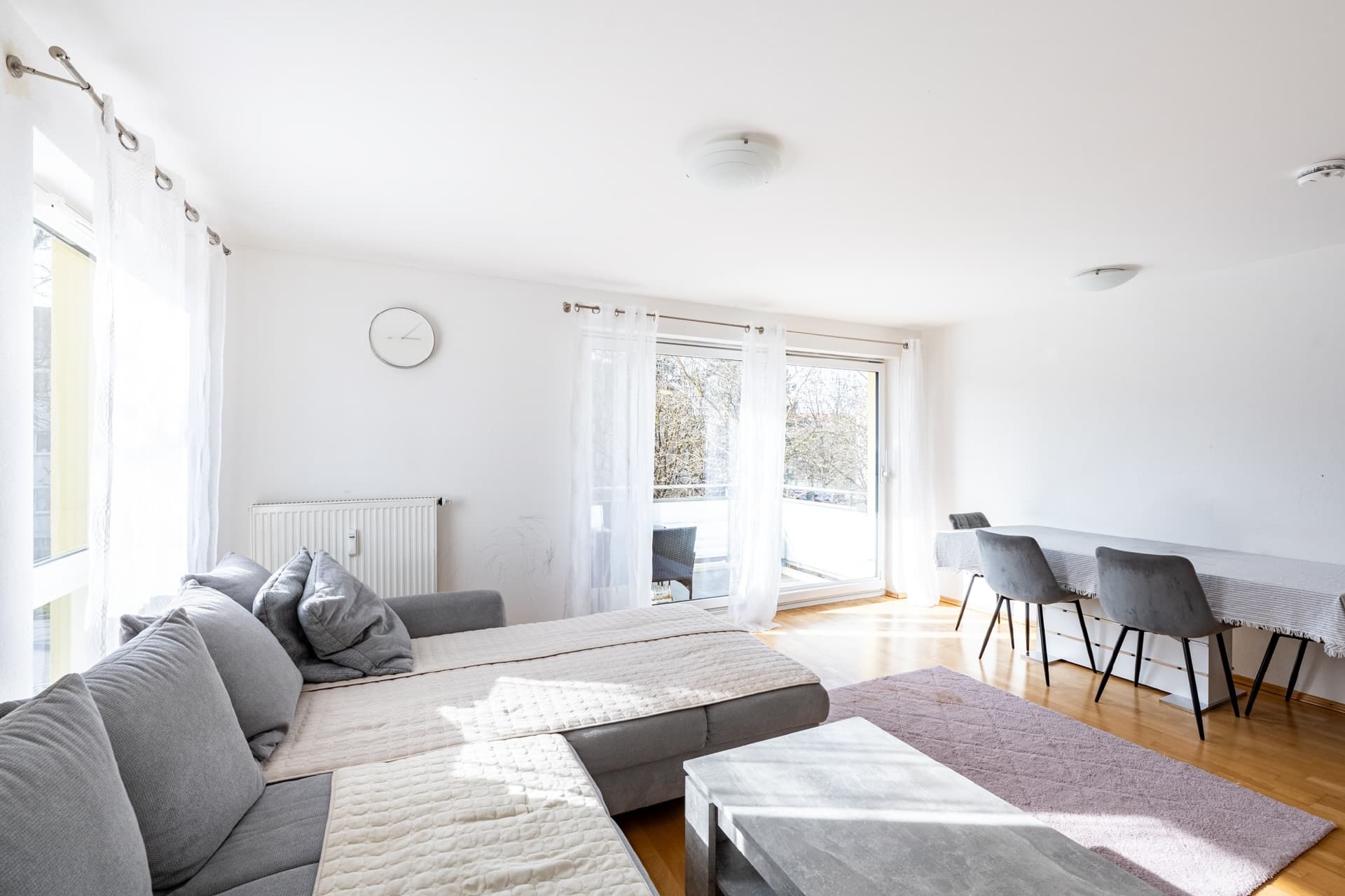 AIGNER - Wohnen am Michaelianger: Helle 3-Zimmer-Wohnung mit West-Balkon