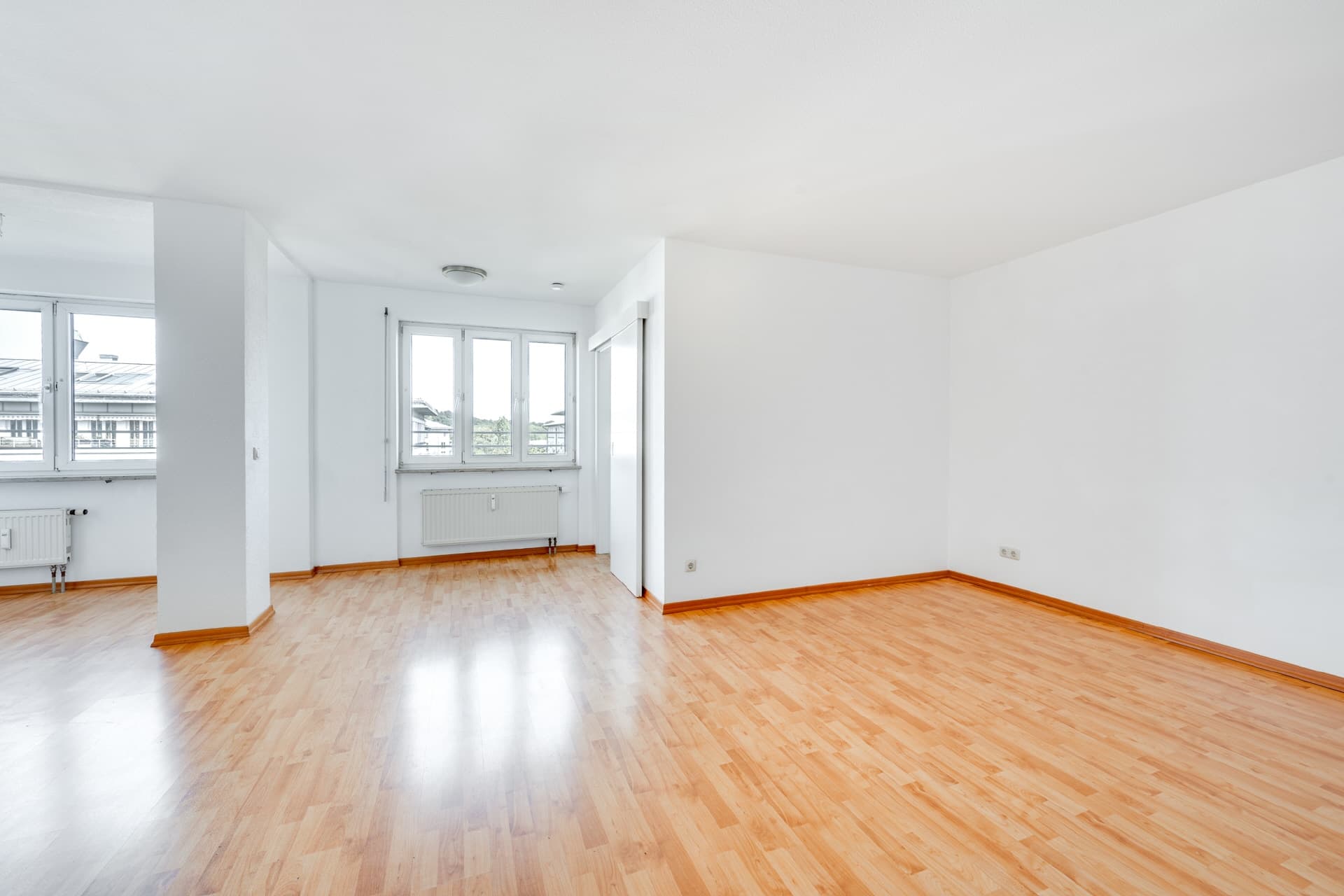AIGNER - Großzügige 1,5 Zimmer Maisonettewohnung mit separater Küche