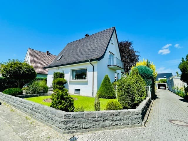 Liebevoll gestaltetes EFH mit tollem Garten Garage Carport in ruhiger Lage 33332 Gütersloh-Süd