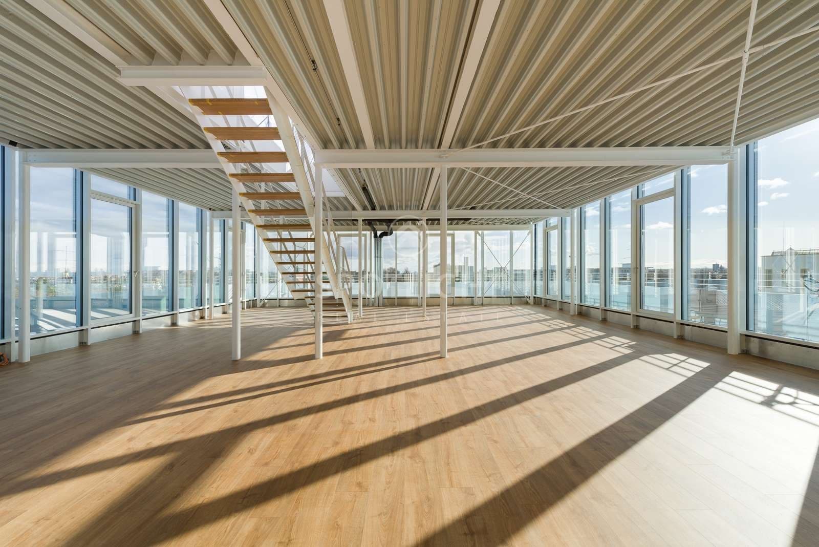 Gestalten Sie Ihr eigenes Penthouse (mit gr. Dachterrasse)
