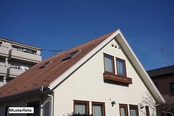 Einfamilienhaus nebst Garten