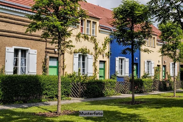Kapitalanlage - Freistehendes Mehrfamilienhaus