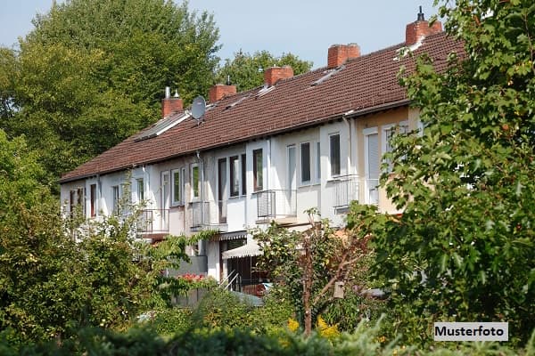 Reihenendhaus und Garage - familienfreundliche Wohnlage