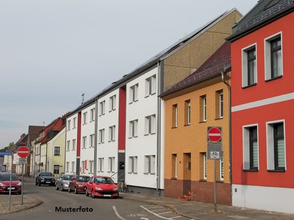 Reihenmittelhaus mit Terrasse und Garage + provisionsfrei +