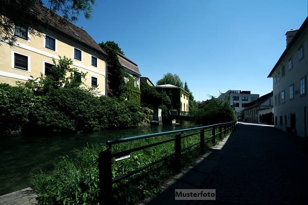 Mehrfamilienhaus mit 7 Wohnungen - provisionsfrei
