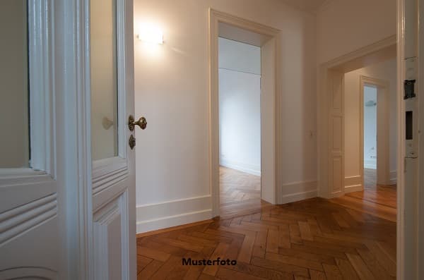 Büro-/Praxiseinheit in zentraler Lage