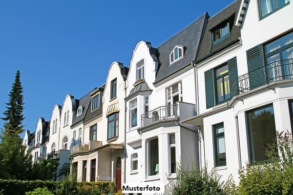 Einfamilien-Reihenmittelhaus nebst Garage