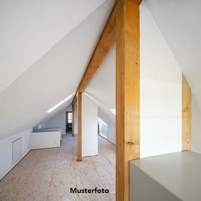 Kleine 3-Zimmer-Wohnung + provisionsfrei +