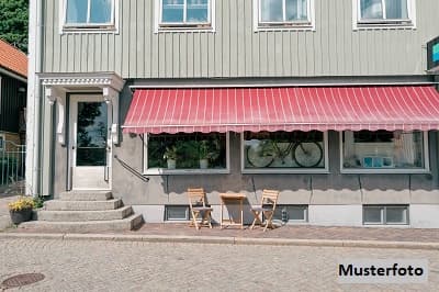 Wohn-/Geschäftshaus + Kapitalanlage +