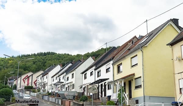 Historisches Reihenmittelhaus mit 196 m² Wohnfläche