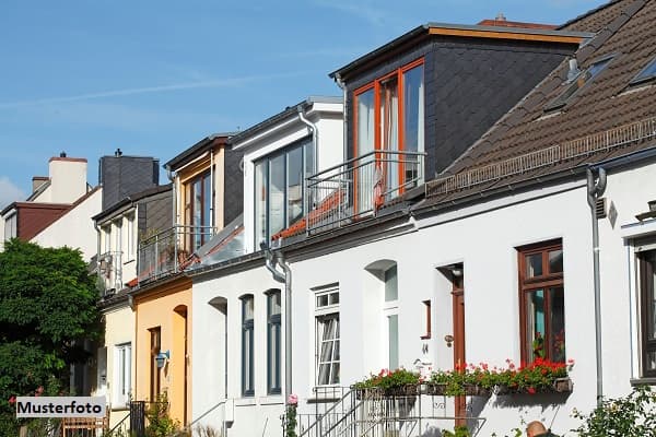 Einfamilienhaus + provisionsfrei !