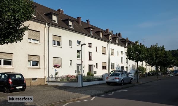 Mehrfamilienhaus mit Gewerbe + provisionsfrei +