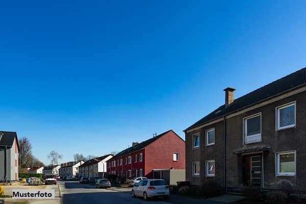 Reihenmittelhaus nebst Wintergarten und Terrasse