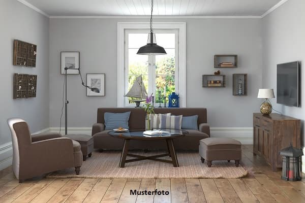 Gemütliche 2-Zimmer-Wohnung mit Balkon und Pkw-Stellplatz