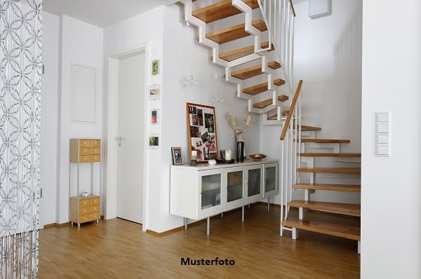 4-Zimmer-Maisonette-Wohnung nebst Stellplatz in guter Wohnlage