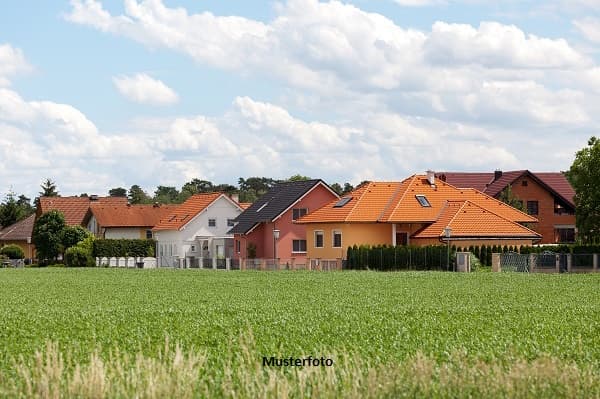 Wohn- und Ökonomiegebäude - provisionsfrei
