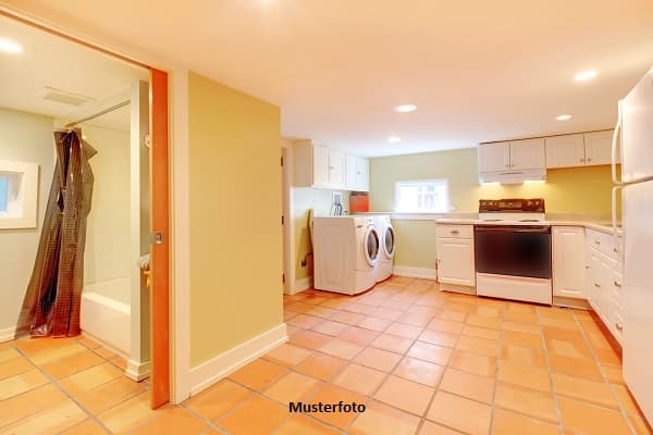 Nettes Appartement mit gartenseitigem Balkon