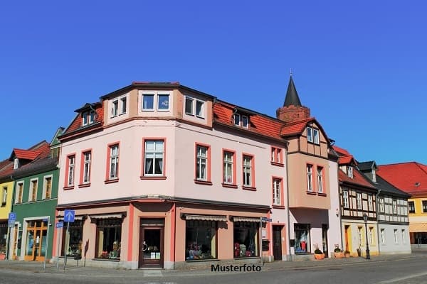 Wohn-/Geschäftshaus (5 Wohnungen, Gewerbe)