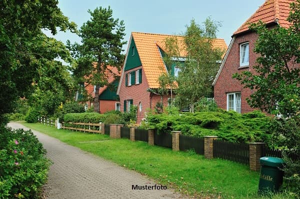 2 Mehrfamilienhäuser als Kapitalanlage