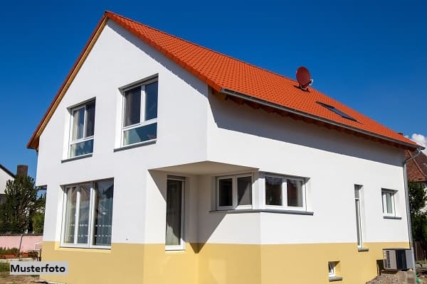 Einfamilienhaus mit Doppelgarage - Arbeiten und Wohnen unter einem Dach