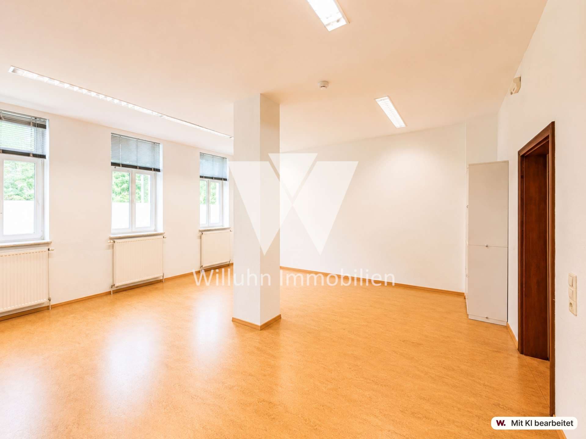 Alles möglich: Büro, Laden, Salon, Praxis | Attraktive Gewerbeeinheit in Stötteritz | HEIZUNG NEU!