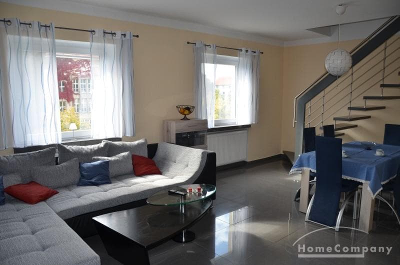 4,5 Zi.Whg., möbliert, 2. OG + DG, Maisonettenwohnung mit Balkon