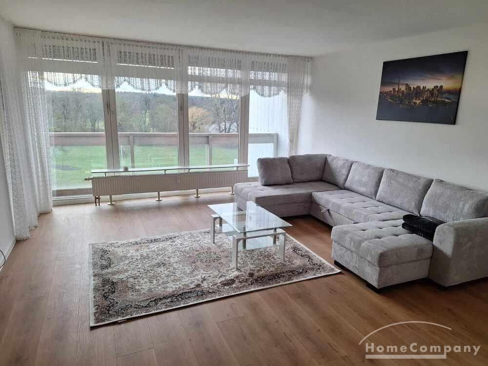 4 Zi.Whg., möbliert, 2 Balkone, erstklassige Lage, barrierefrei, 4 OG 2 Bäder, modernisiere Whg. im Schillerteichcenter mit Sauna und Schwimmbad.
