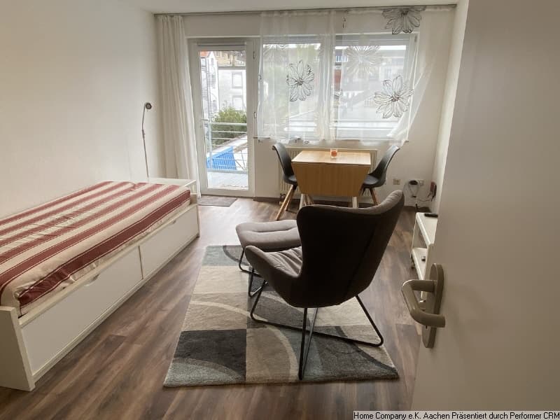 Aachen-City: Schick möbl. 1-Zi-App. mit Balkon in ruhiger City-Lage, nahe Uni; Stellplatz vorh.