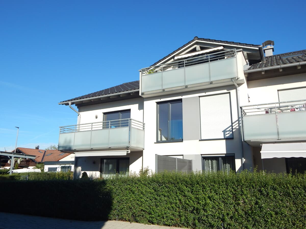 Top gepflegte 3-Zimmer-Wohnung in Ainring – hochwertig ausgestattet, sofort bezugsfrei!