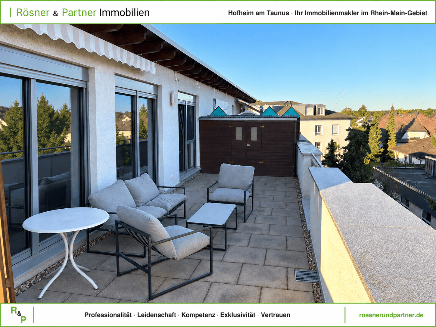 *Exklusive 3-Zimmer-Penthouse-Wohnung in begehrter Lage von Rödermark*