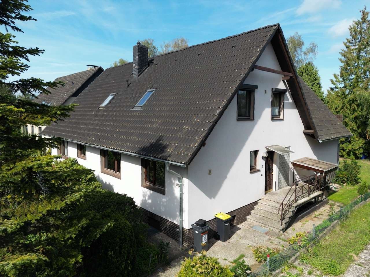 Charaktervolles Einfamilienhaus mit viel Platz und Potenzial in Poggenhagen