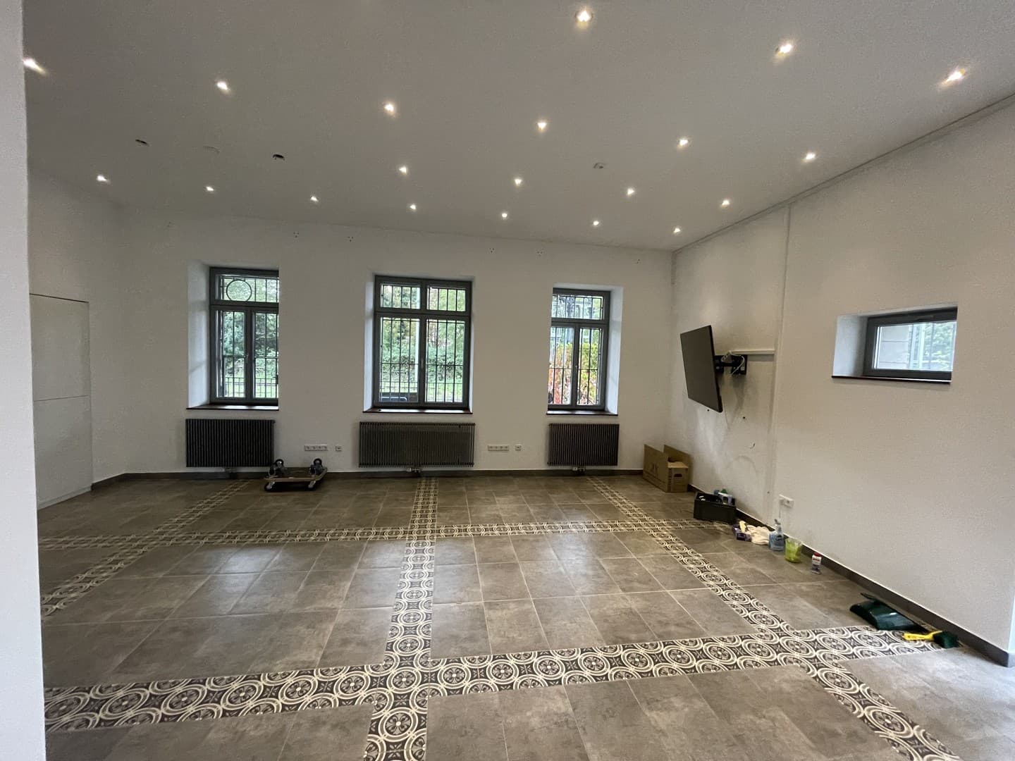 Neue Büro/Hobby/Praxis Räume, hell, modern, NBK inklusive