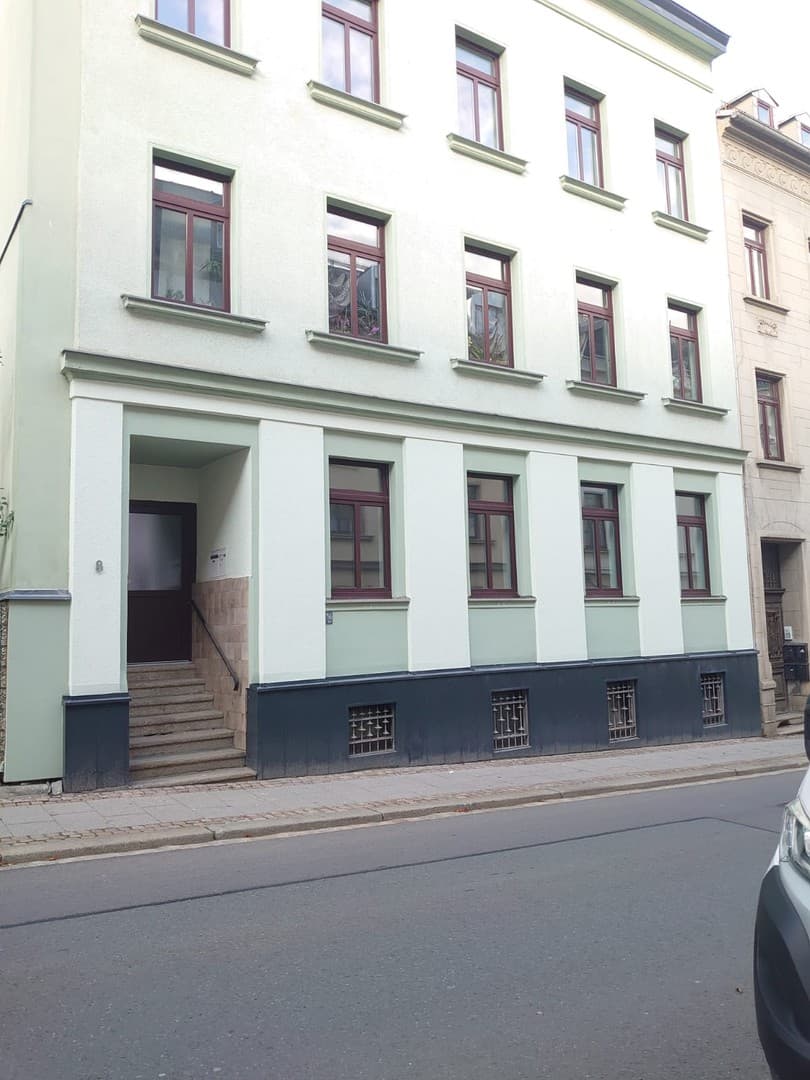 2-Raum-WE-topsaniert mit großer Terrasse zum Garten, EBK, Zentrumsnähe von Reichenbach
