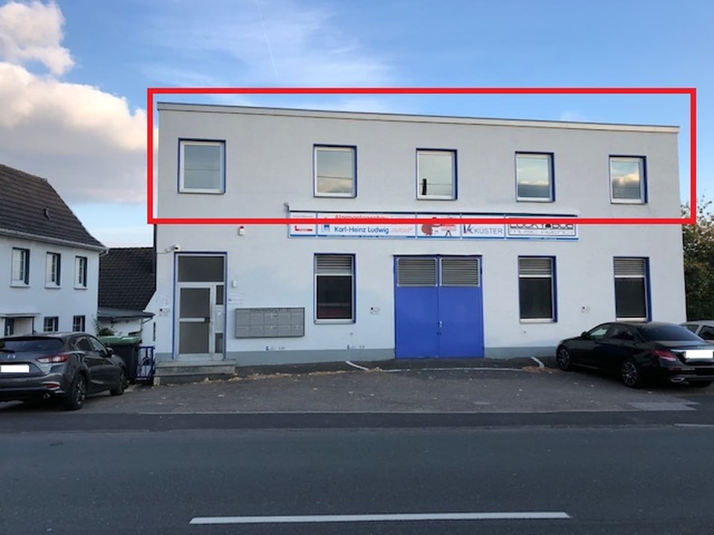 Gewerbliche Buroräume mit Ateliercharakter und Blick in die Natur
