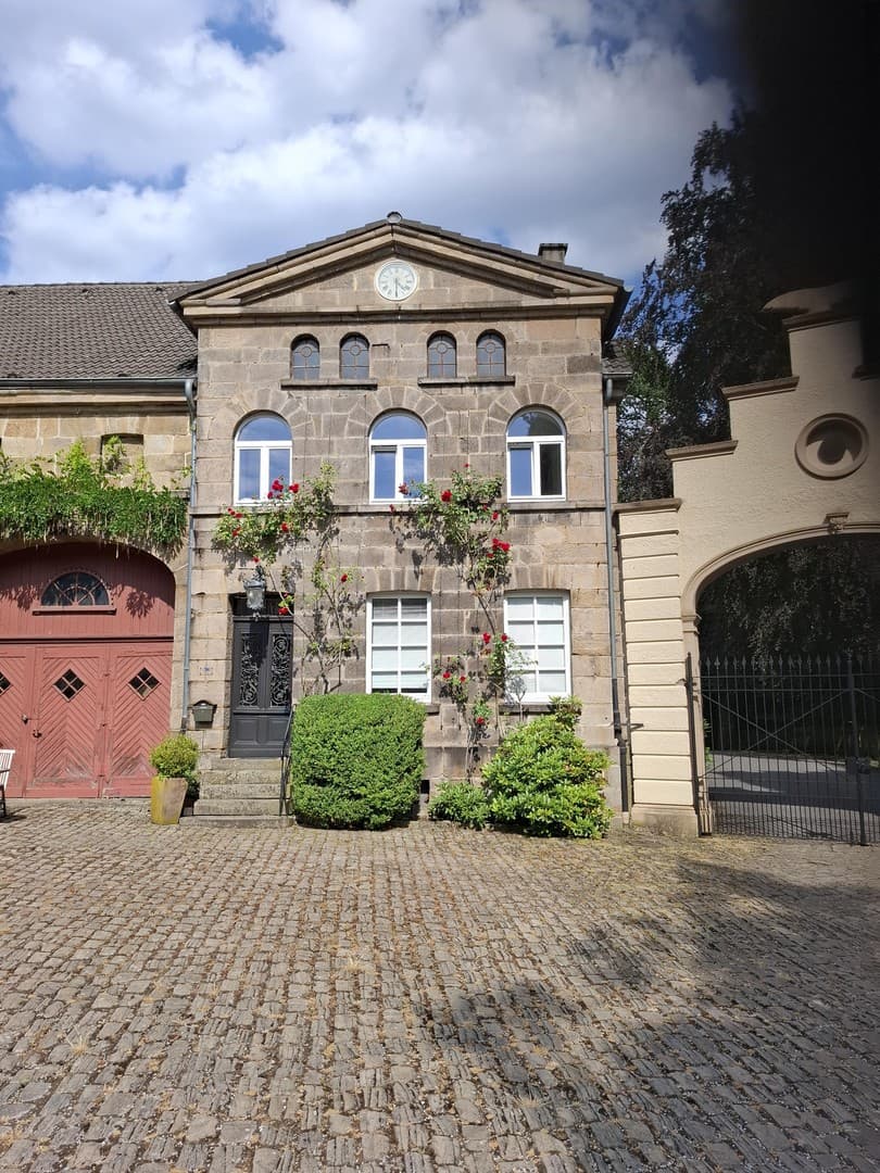 Wunderschöne Lage am Waldrand