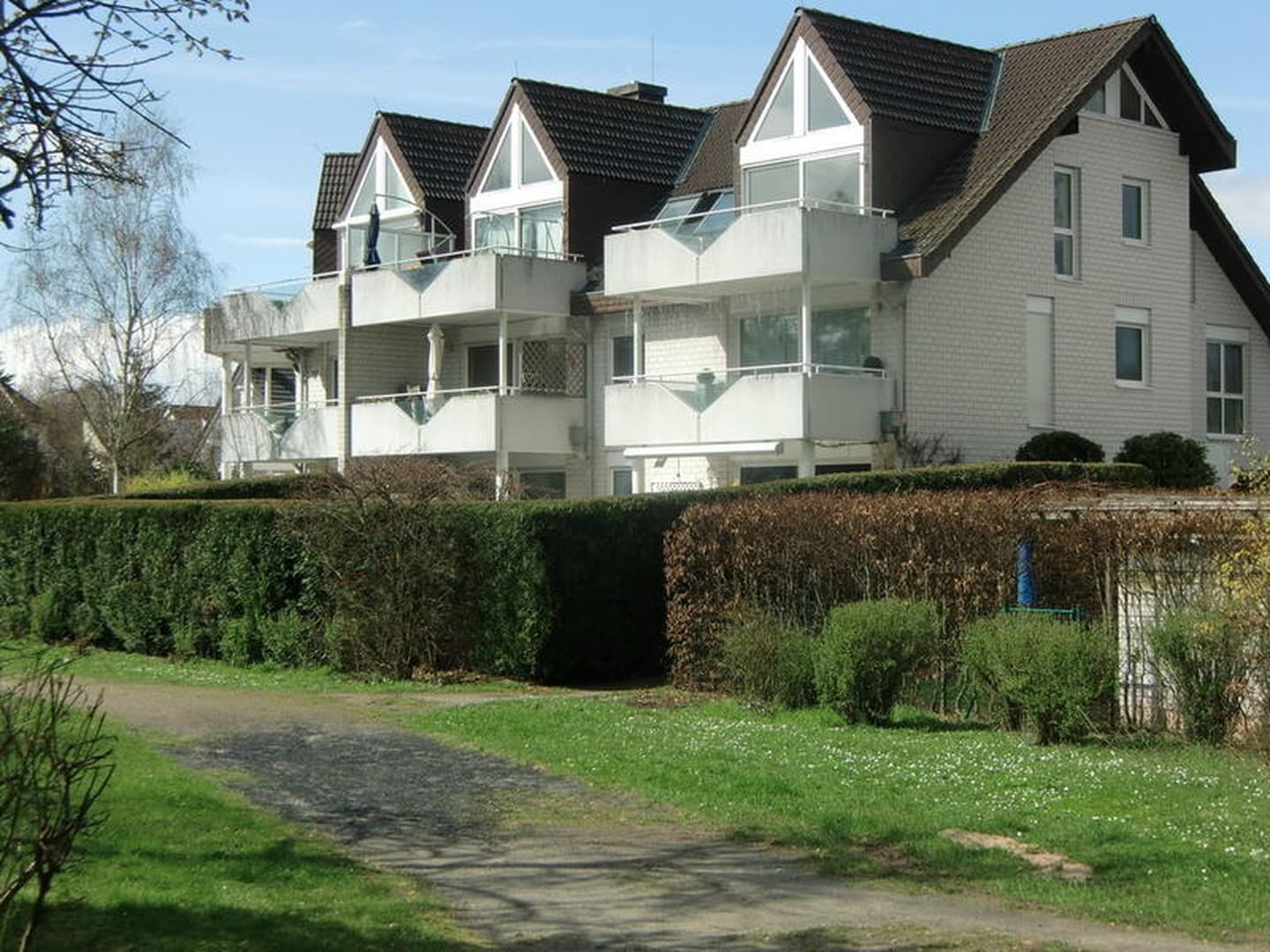 Penthousegaleriegeschosswohnung(2,5Z) Neu Isenburg Naturschutzgebiet