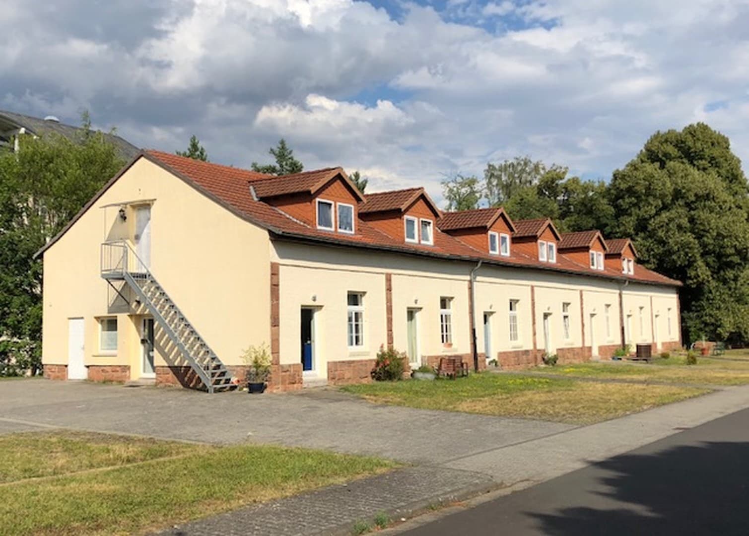 gepflegte 2-Zimmer-Wohnung mit guter Stadtbusanbindung