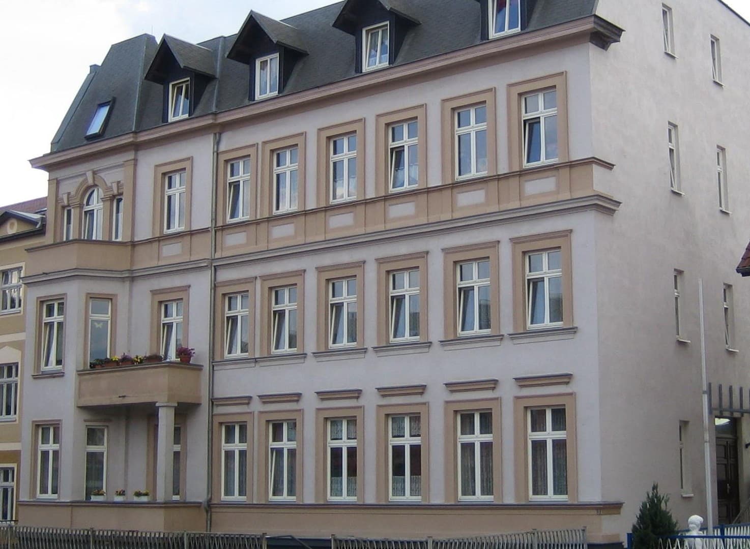 2,5-Raum-Wohnung mit 2 Balkonen in Altstrelitz zu vermieten