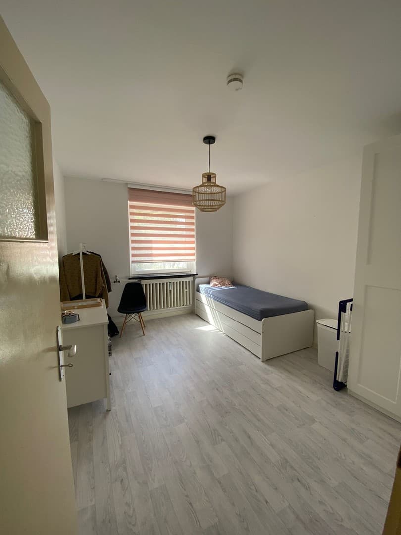 Schöne, geräumige 49 m² Wohnung in Wolfsburg mit EBK
