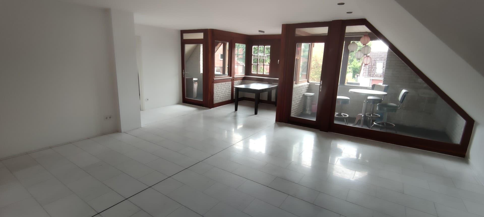 Hochwertige 3-Zimmer; Hochwertig und offen gestaltet; Erstbezug nach Renovierung