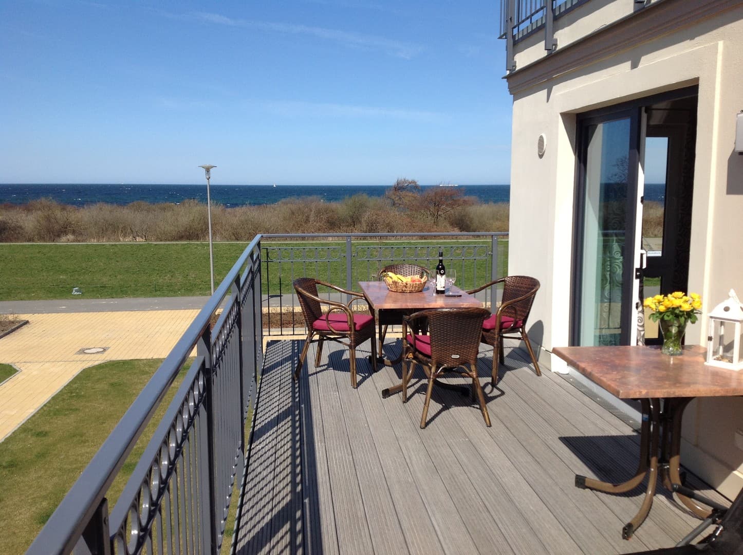 Ostsee- Luxus Fewo in Villa Bernstein direkt am Meer, 1. Linie 1AAA, Renditeobjekt neuwertig