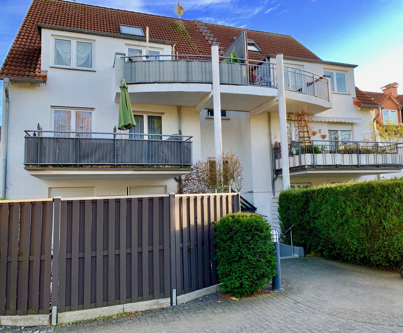 4-Zi.-Maisonette inkl. Garage in Frankfurt – Top-Rendite (5,5 %) oder Eigenbedarf möglich!
