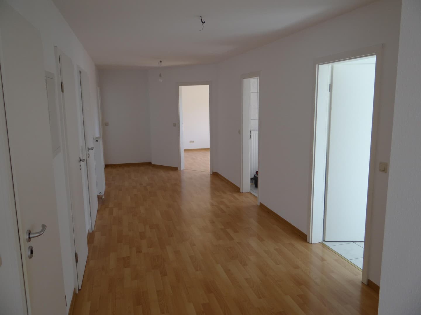 Helle 3,5-Zimmer-Wohnung EG mit Terrasse