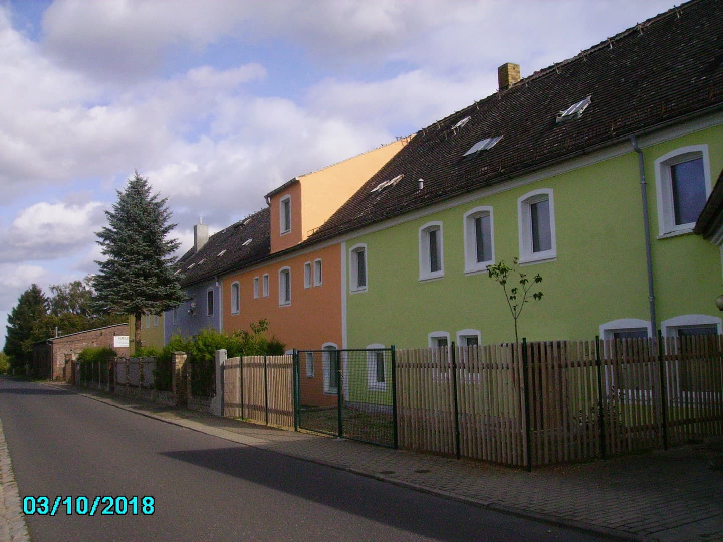 MFH -10 WO -550qm - TEILRENOVIERT- 06679 GRANSCHÜTZ -360000€
