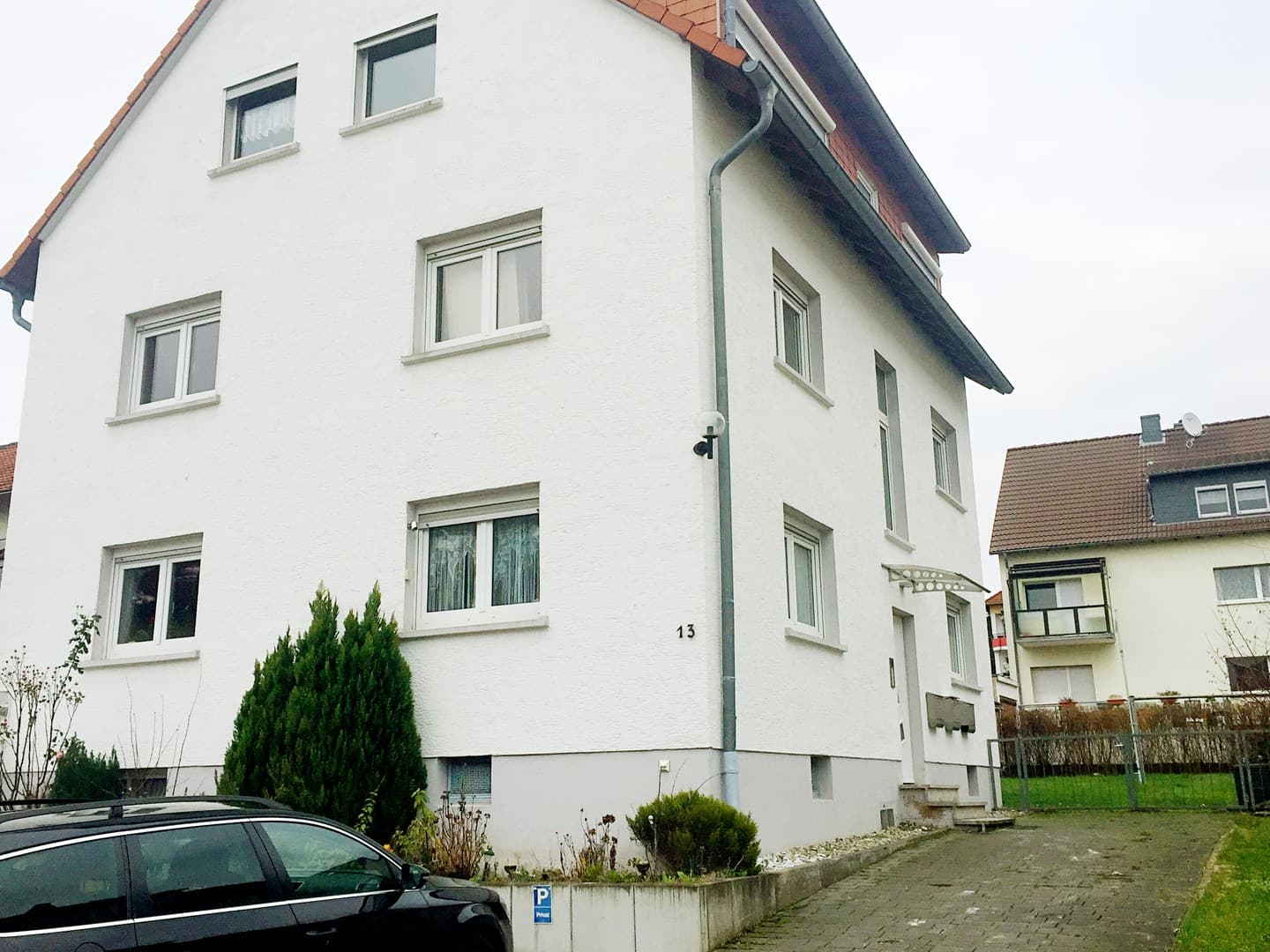 1x Einliegerwohnung und 1x Apartment im KG nahe der U-Bahn-Station Kalbach (U2/U9) Campus Riedberg