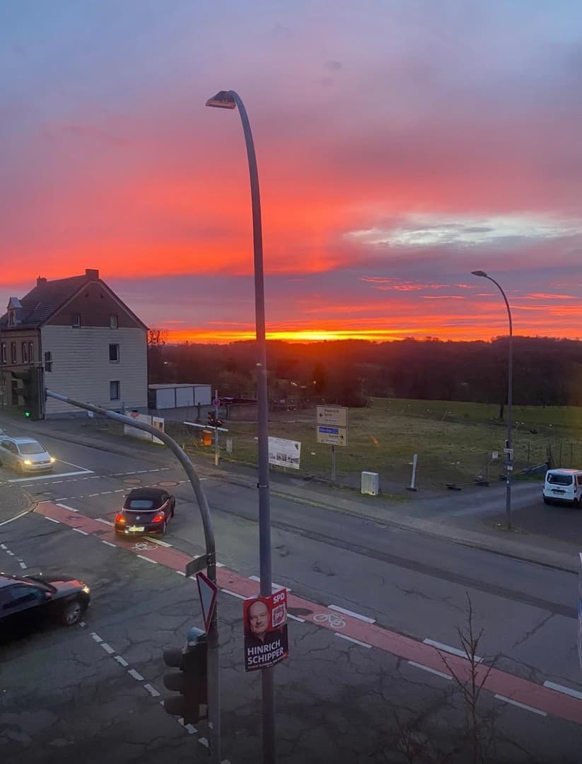Sonnige 2 Zimmer Mietwohnung im Zentrum von Bergisch Gladbach-Herkenrath