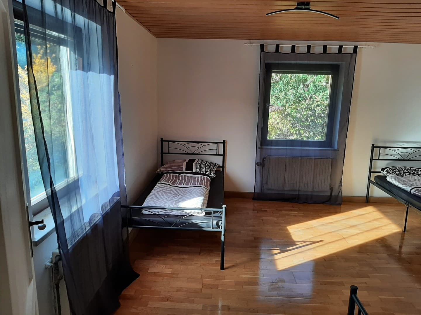 Voll möblierte Monteurzimmer zum Vermieten