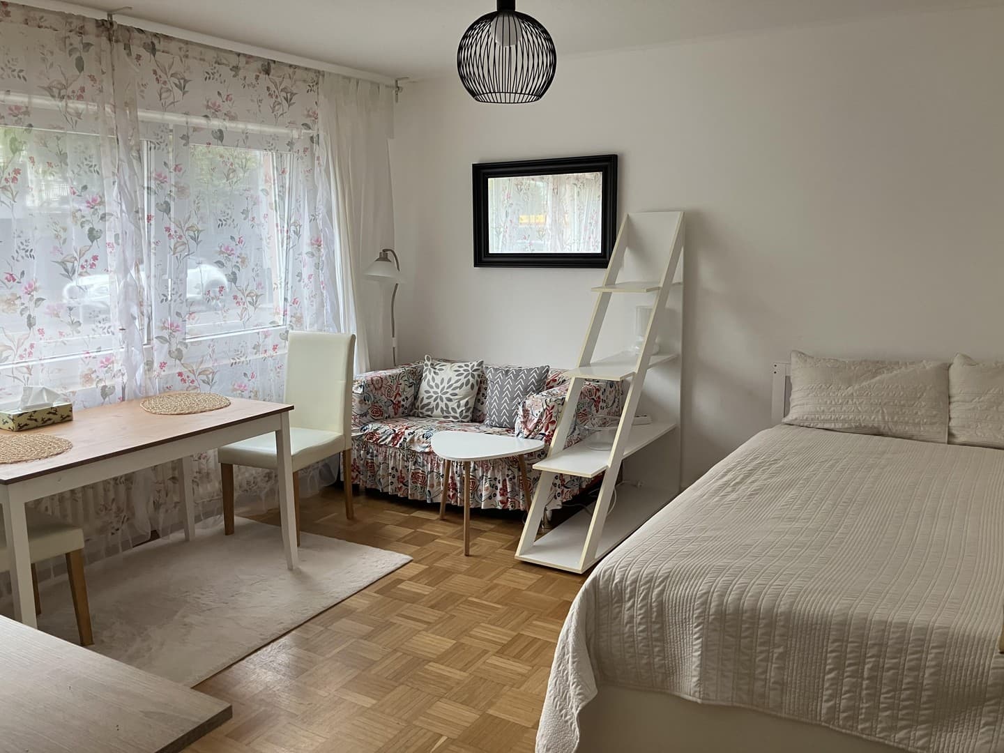 Möbliertes 1-Zimmer Appartement in Feuerbach ab 01.11.26