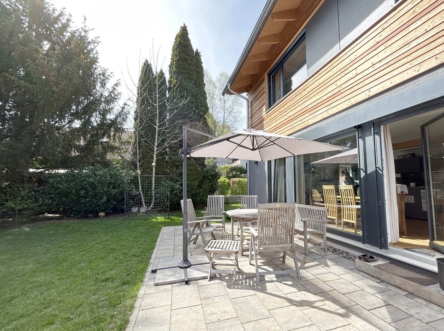 2 moderne WG-Zimmer in Tutzing – Bahnhof, Garten und Homeoffice
