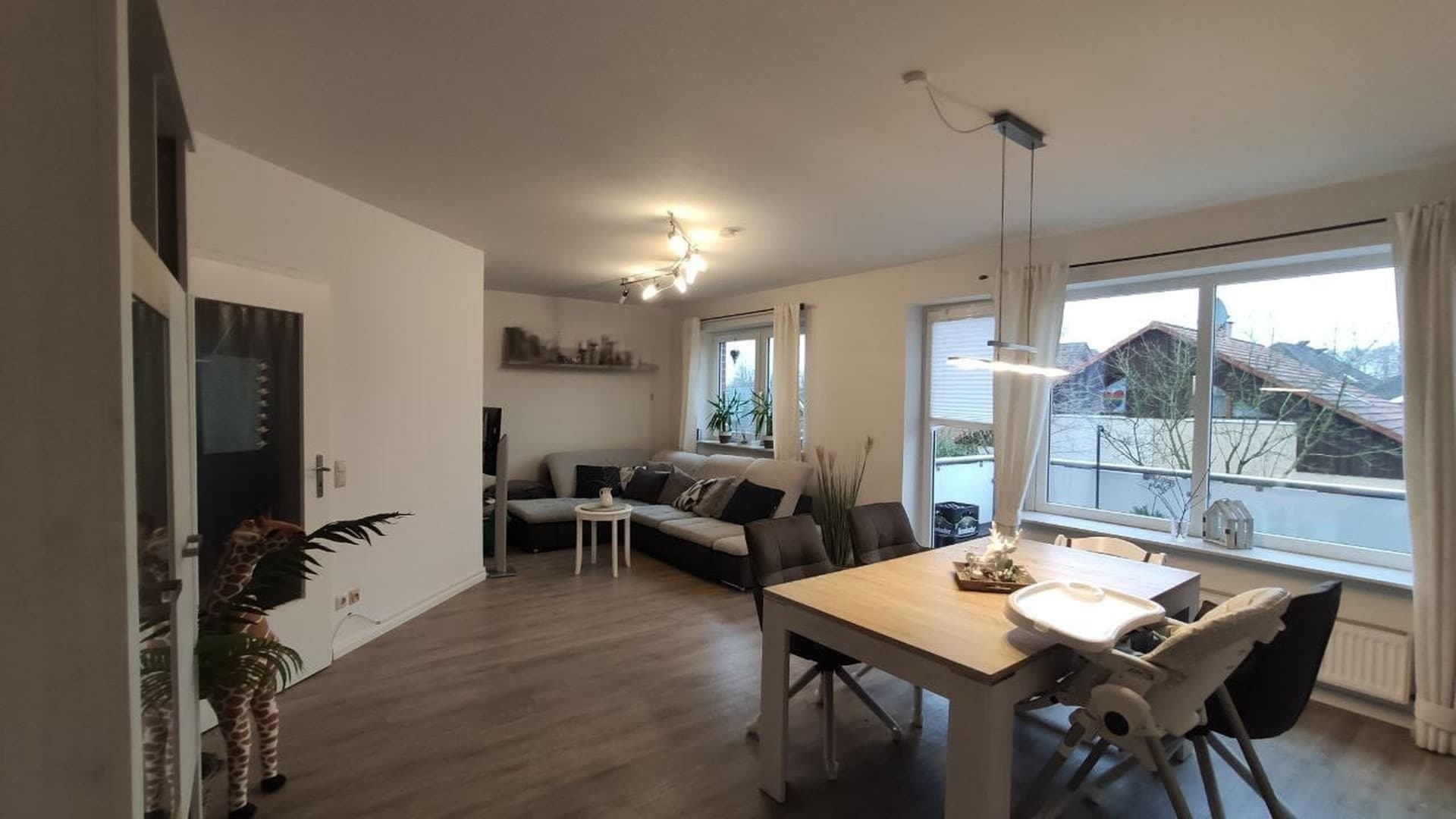 4 Zimmerwohnung in gepflegter Wohnanlage